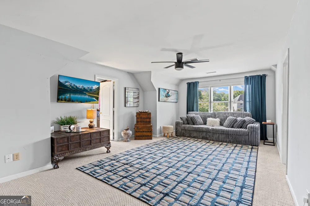 6021 Neely Farm DR Peachtree Corners, GA 30092