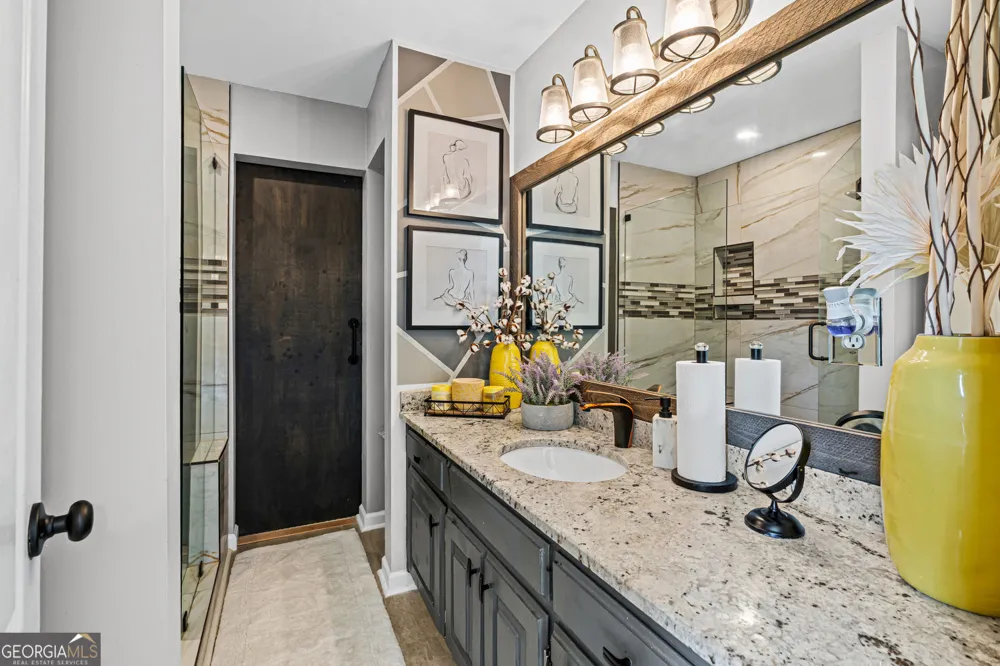 6021 Neely Farm DR Peachtree Corners, GA 30092