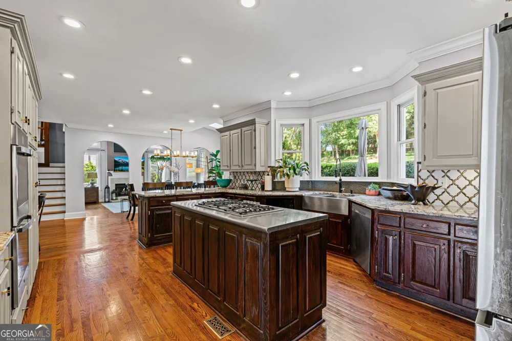 6021 Neely Farm DR Peachtree Corners, GA 30092