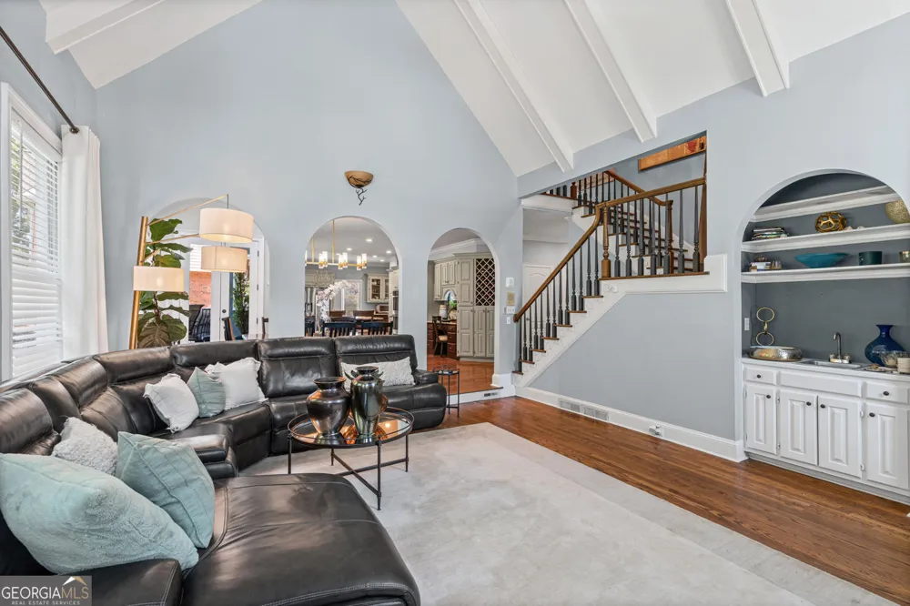 6021 Neely Farm DR Peachtree Corners, GA 30092