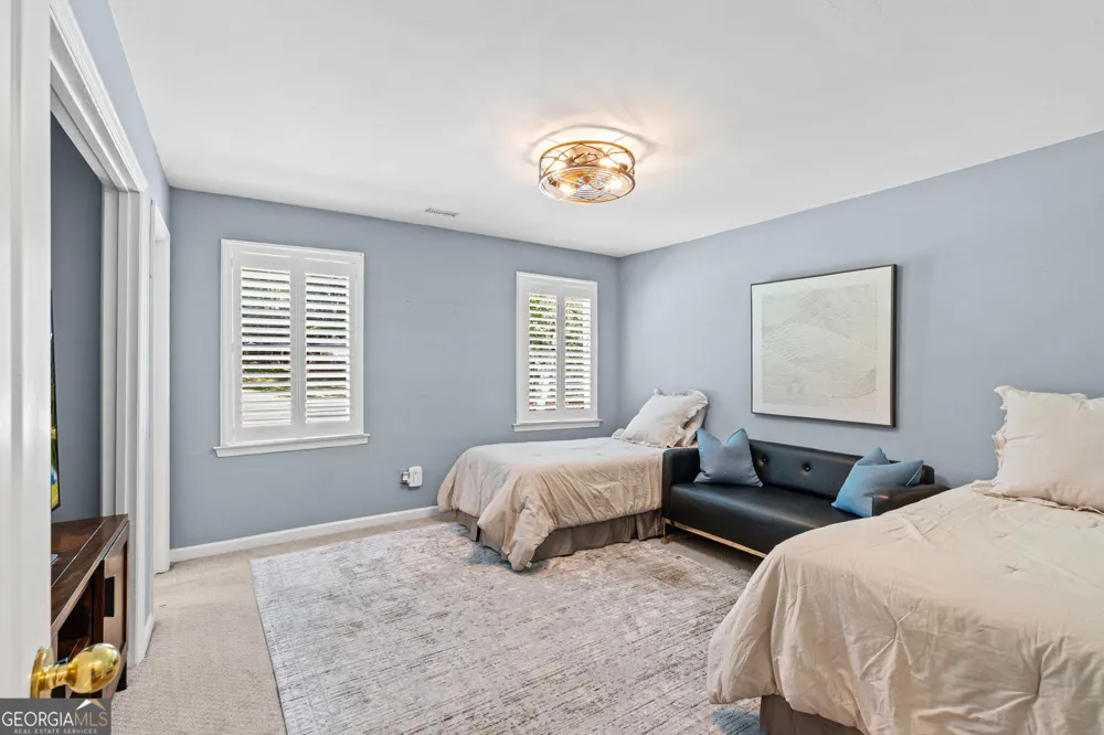 6021 Neely Farm DR Peachtree Corners, GA 30092