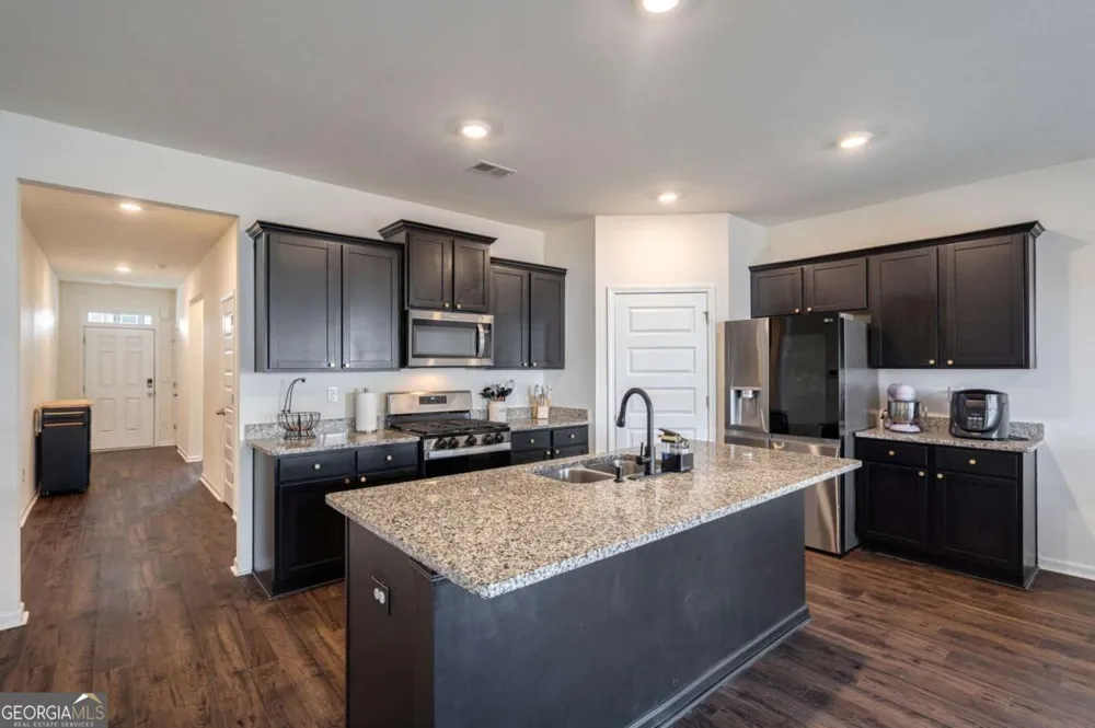 117 Condor CT Statham, GA 30666