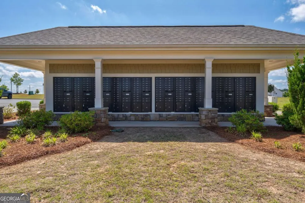 117 Condor CT Statham, GA 30666
