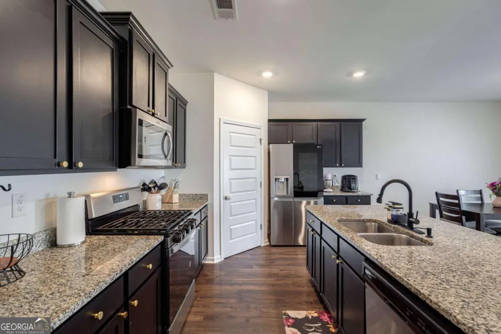 117 Condor CT Statham, GA 30666