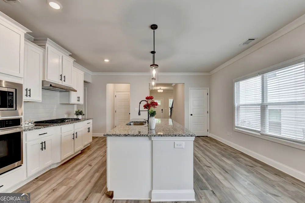 1854 Westfall LNDG Auburn, GA 30011