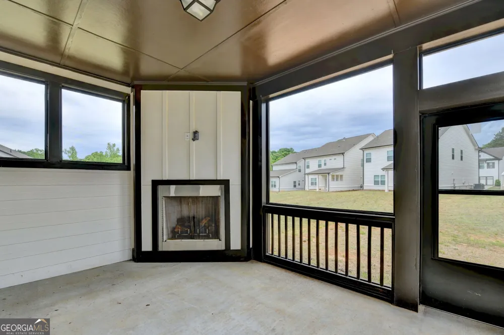 1854 Westfall LNDG Auburn, GA 30011