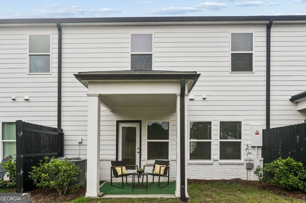 6208 Ocmulgee River LN SE Smyrna, GA 30126