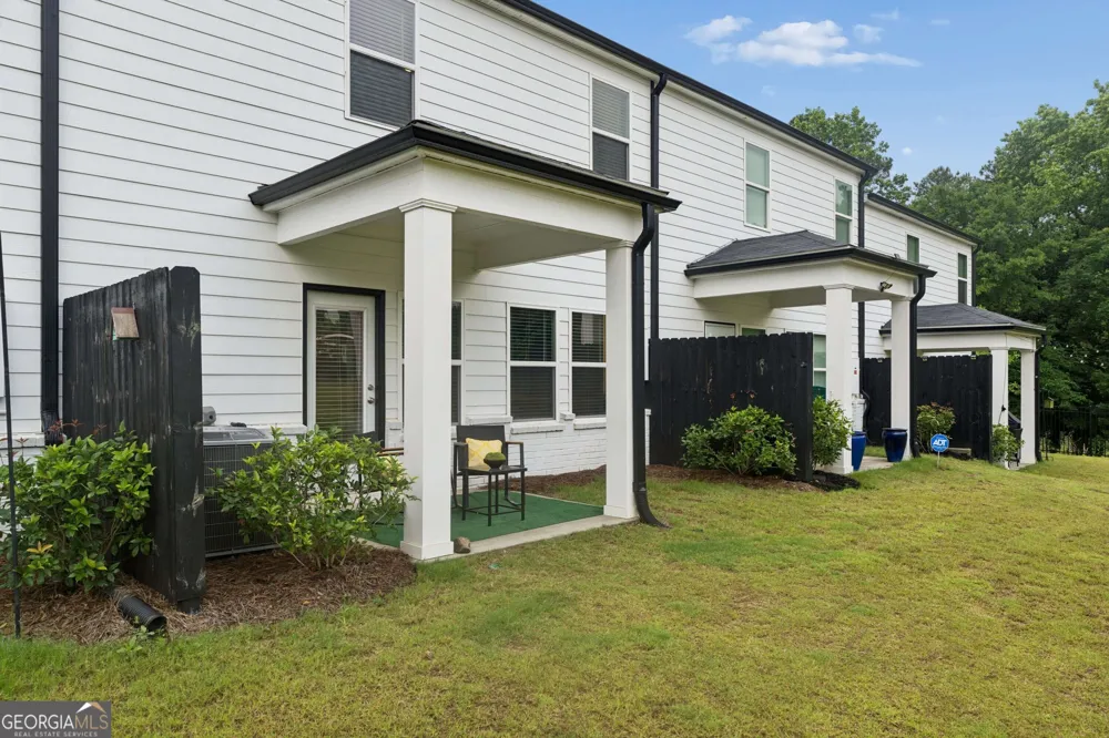 6208 Ocmulgee River LN SE Smyrna, GA 30126