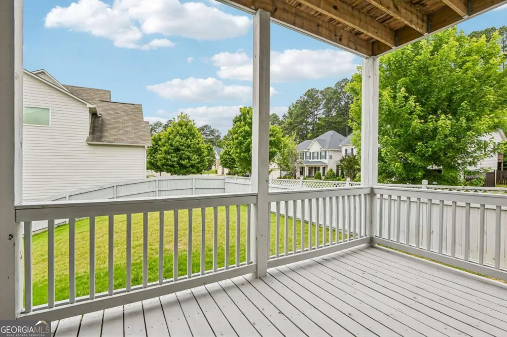 129 Edinburgh DR Canton, GA 30115