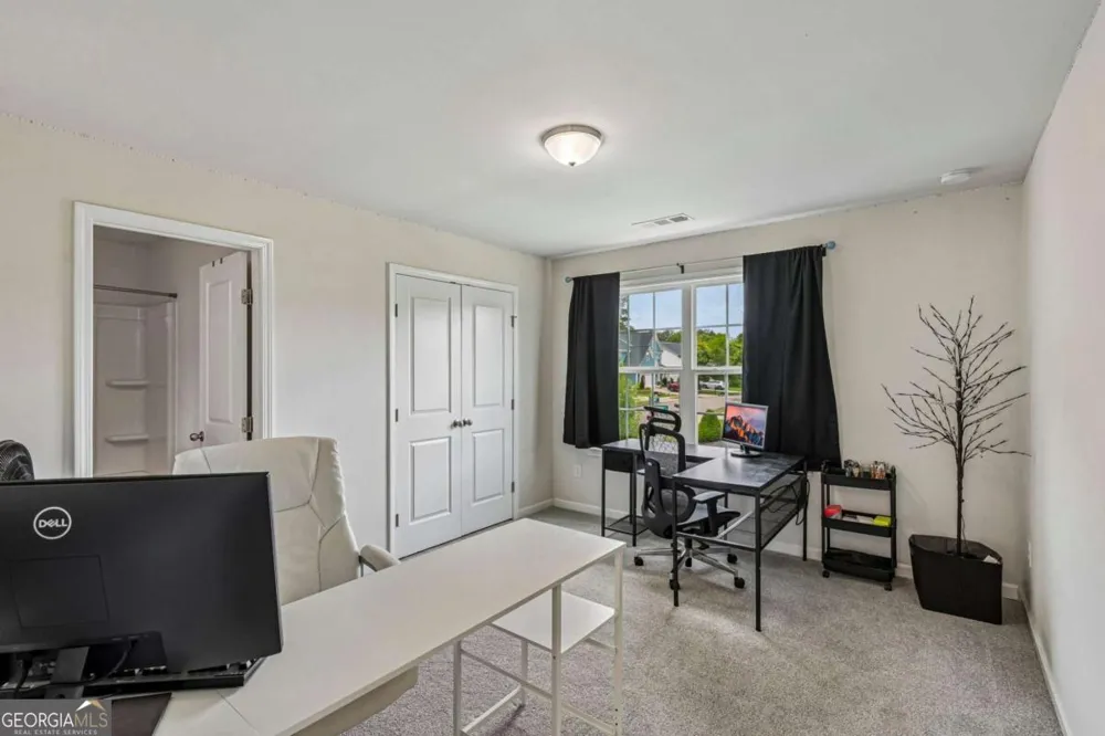 129 Edinburgh DR Canton, GA 30115