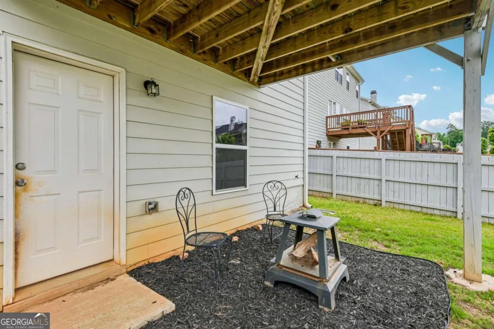 129 Edinburgh DR Canton, GA 30115