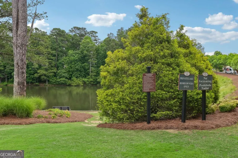 129 Edinburgh DR Canton, GA 30115