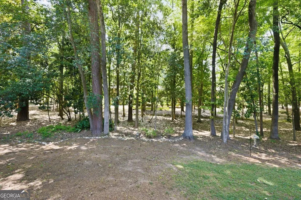 4909 Rivoli DR Macon, GA 31210