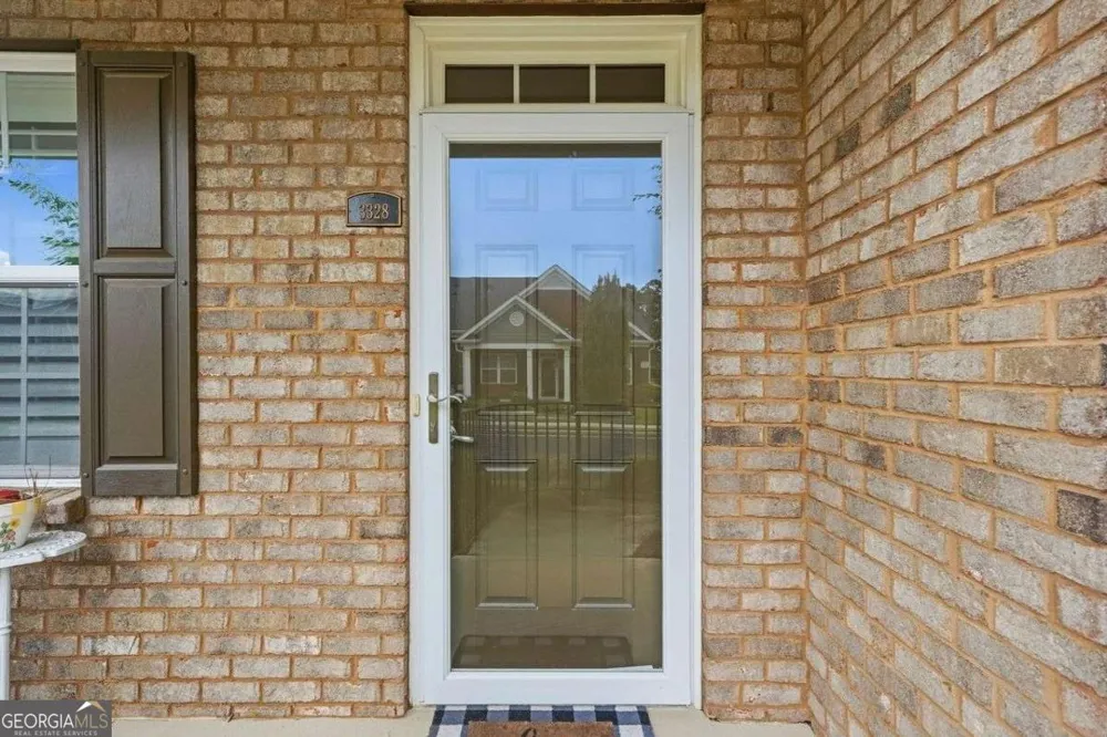 3328 Tree Ridge CT Buford, GA 30519