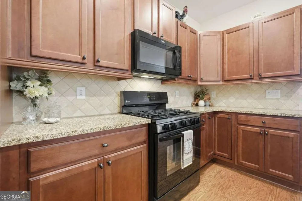 3328 Tree Ridge CT Buford, GA 30519