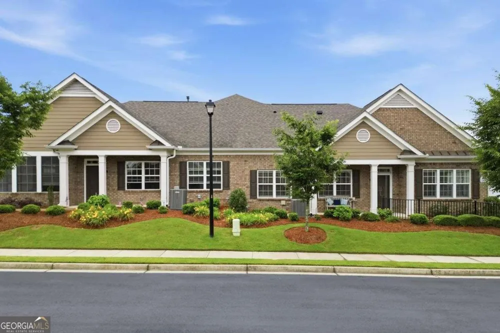 3328 Tree Ridge CT Buford, GA 30519