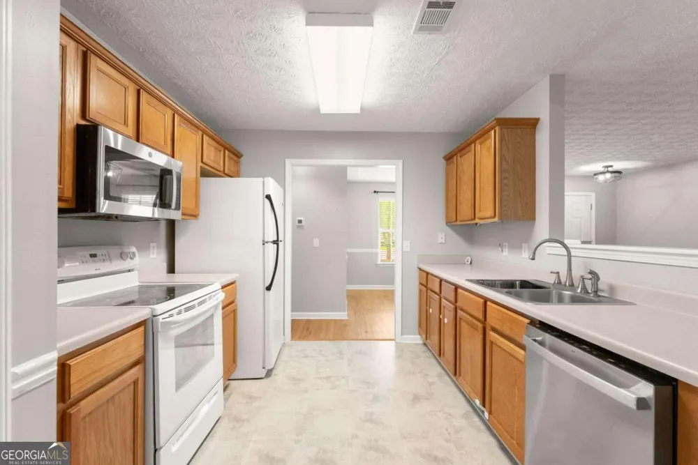 216 Cane AVE SE Social Circle, GA 30025