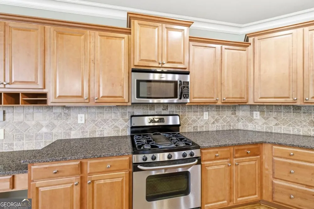 1173 Dee Kennedy RD Auburn, GA 30011