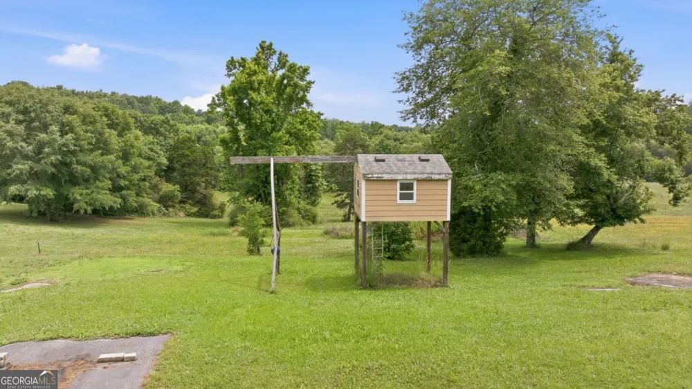 1173 Dee Kennedy RD Auburn, GA 30011