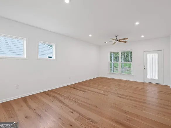1300 Starboard WAY Greensboro, GA 30642