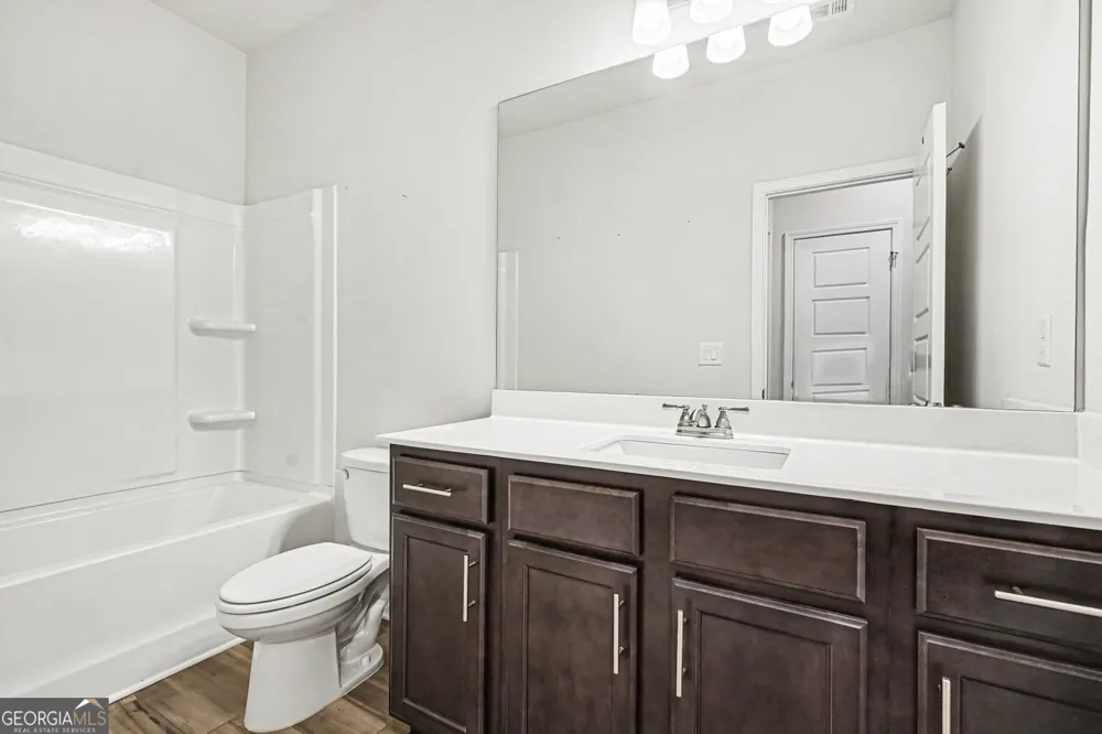 612 Auburn Crossing DR Auburn, GA 30011