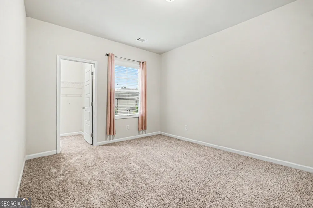 612 Auburn Crossing DR Auburn, GA 30011