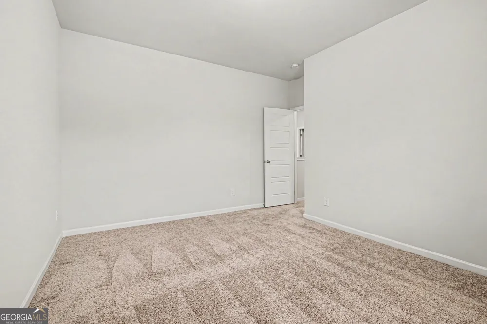 612 Auburn Crossing DR Auburn, GA 30011