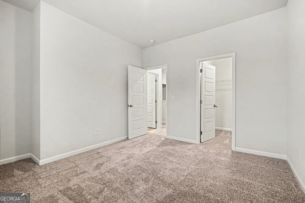 612 Auburn Crossing DR Auburn, GA 30011