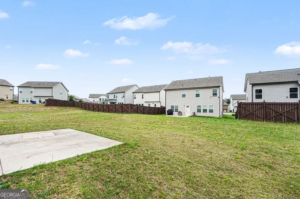 612 Auburn Crossing DR Auburn, GA 30011