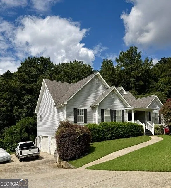 4 Hillstone WAY Cartersville, GA 30121