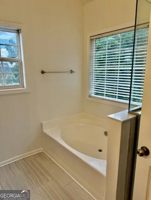 4 Hillstone WAY Cartersville, GA 30121