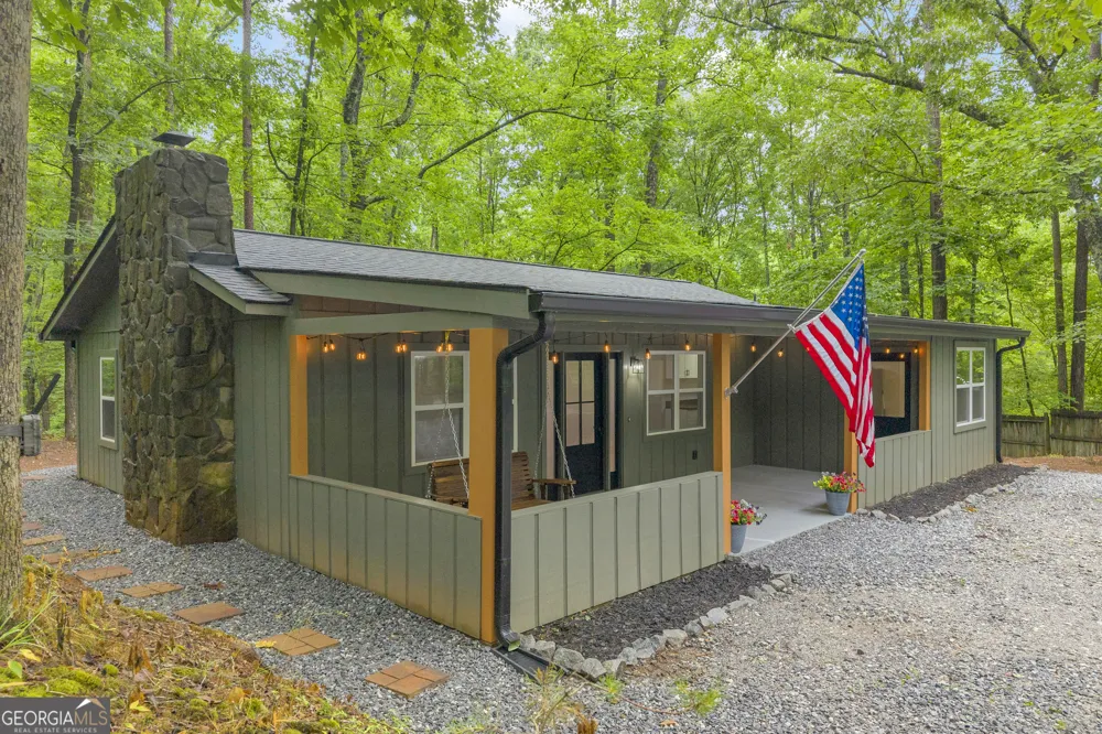 314 Skyview CIR Clarkesville, GA 30523