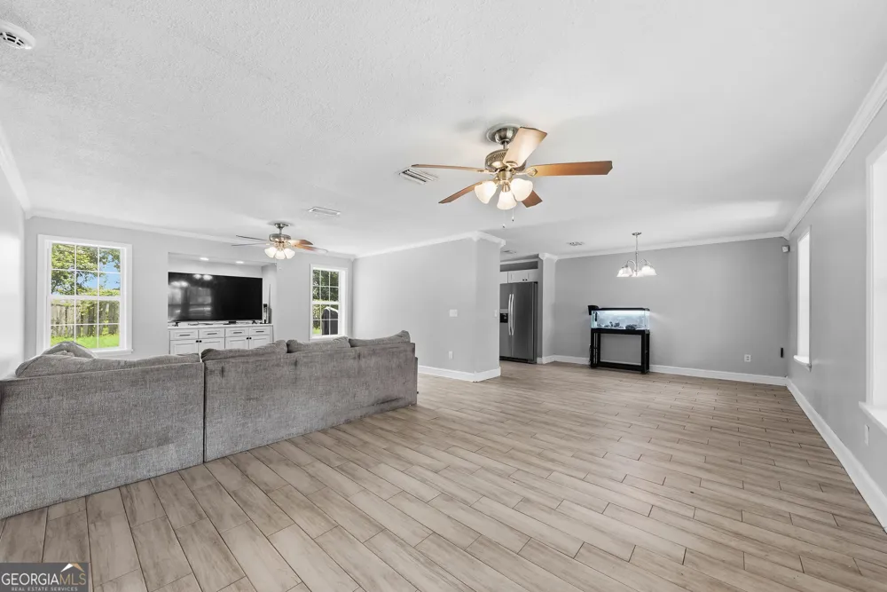 203 Tiffany CIR St. Marys, GA 31558