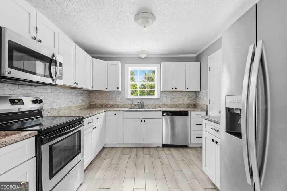 203 Tiffany CIR St. Marys, GA 31558