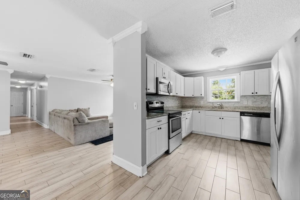203 Tiffany CIR St. Marys, GA 31558