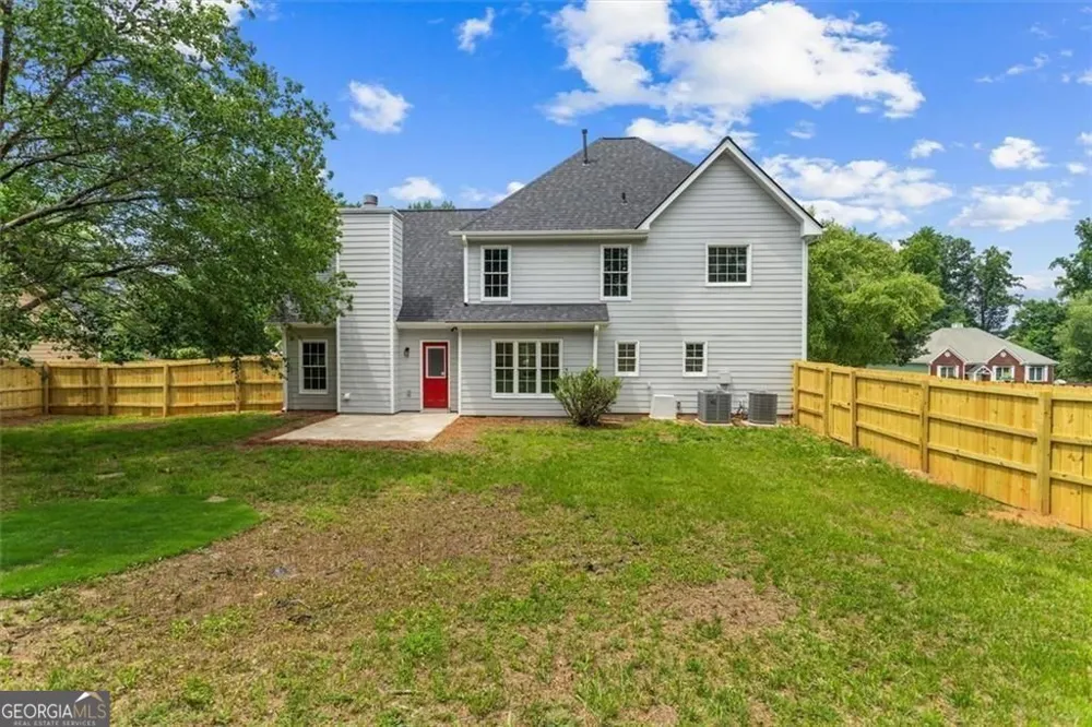 2100 Southern Walk TER Dacula, GA 30019