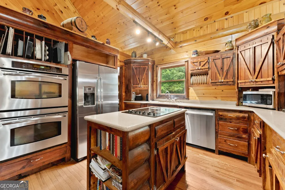 6776 H Abercrombie RD Murrayville, GA 30564