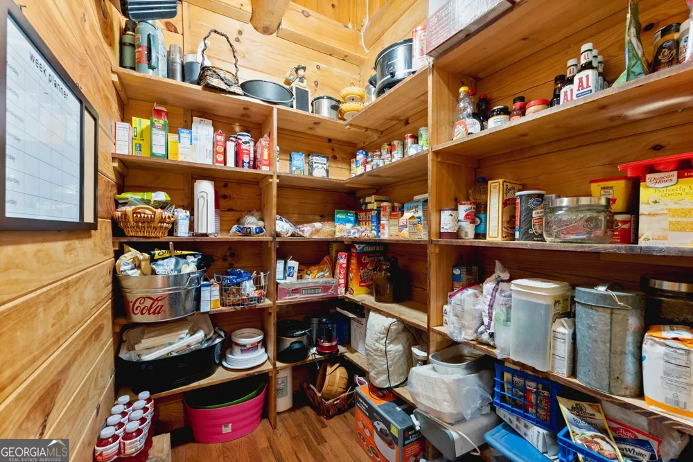 6776 H Abercrombie RD Murrayville, GA 30564