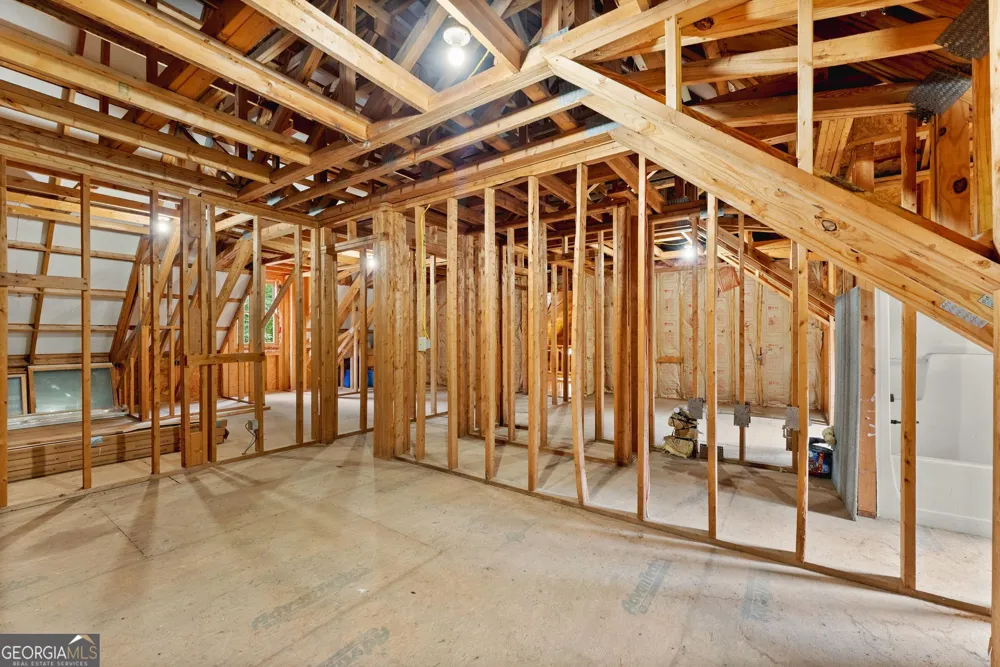 6776 H Abercrombie RD Murrayville, GA 30564