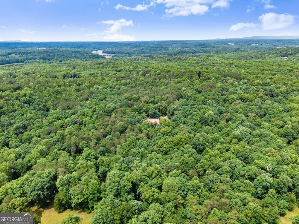 6776 H Abercrombie RD Murrayville, GA 30564