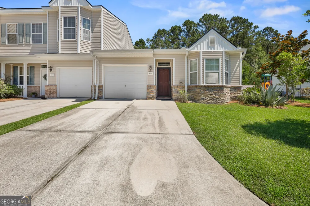 404 Governor Treutlen CIR Pooler, GA 31322