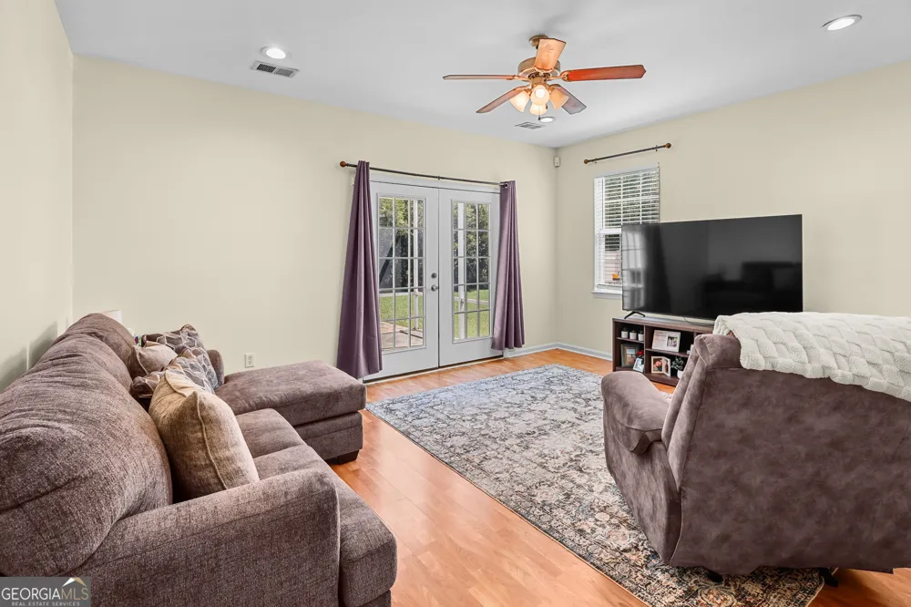 404 Governor Treutlen CIR Pooler, GA 31322