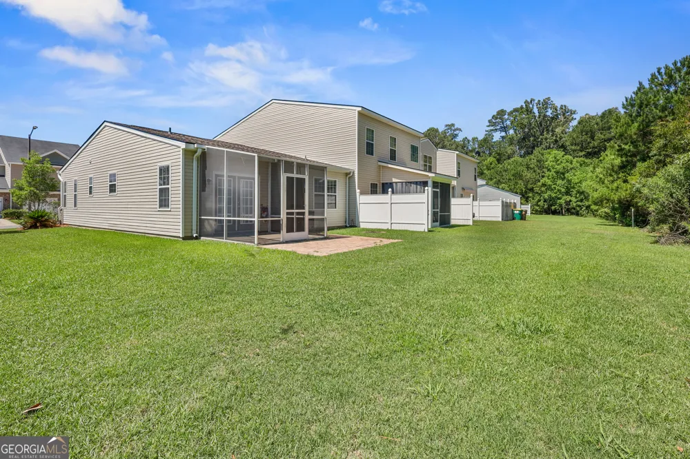 404 Governor Treutlen CIR Pooler, GA 31322