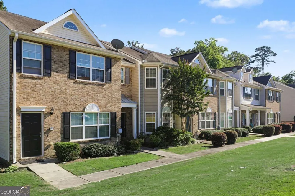 5305 Oakley Commons BLVD Union City, GA 30291