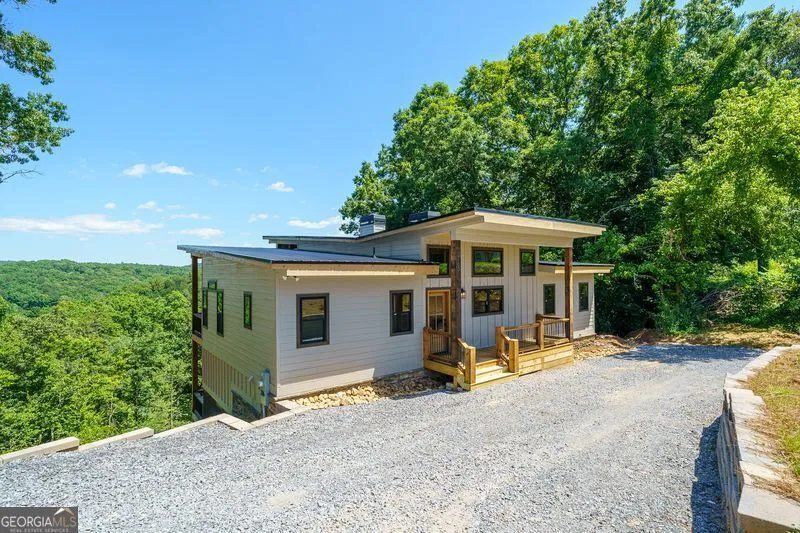 216 Old Orchard RD Ellijay, GA 30536