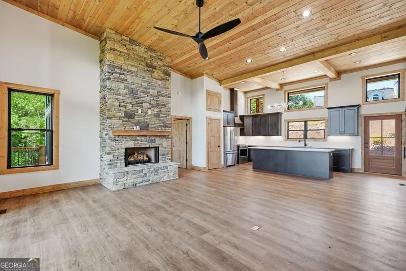 216 Old Orchard RD Ellijay, GA 30536