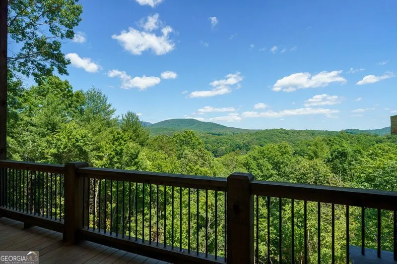 216 Old Orchard RD Ellijay, GA 30536