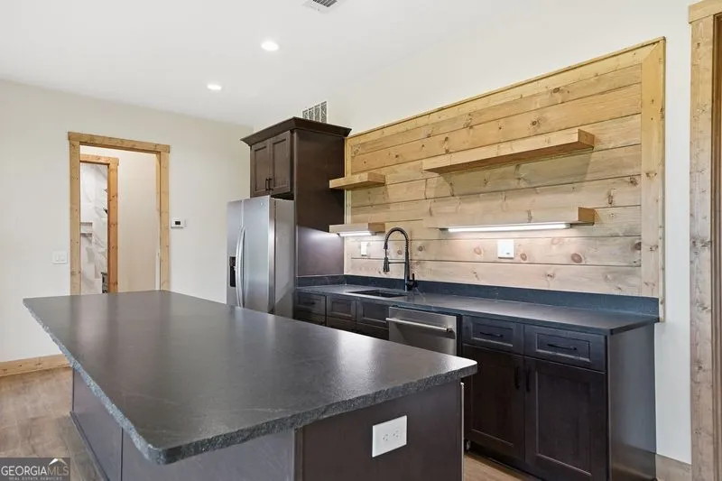 216 Old Orchard RD Ellijay, GA 30536