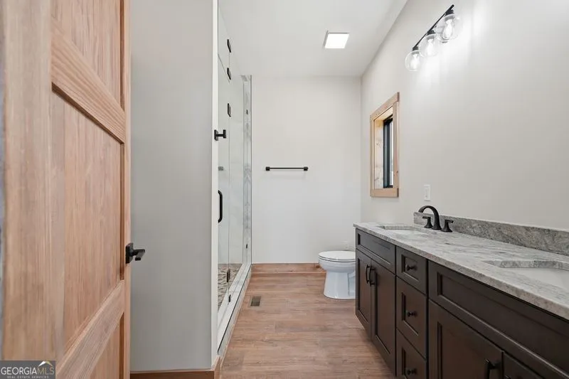 216 Old Orchard RD Ellijay, GA 30536