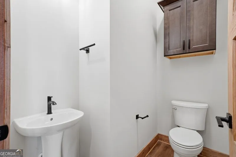 216 Old Orchard RD Ellijay, GA 30536